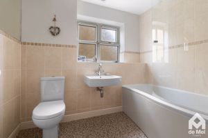 Photo 1- click for photo gallery